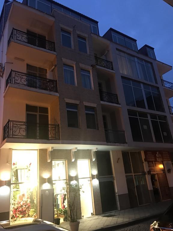 באטומי Piazza Apartment מראה חיצוני תמונה