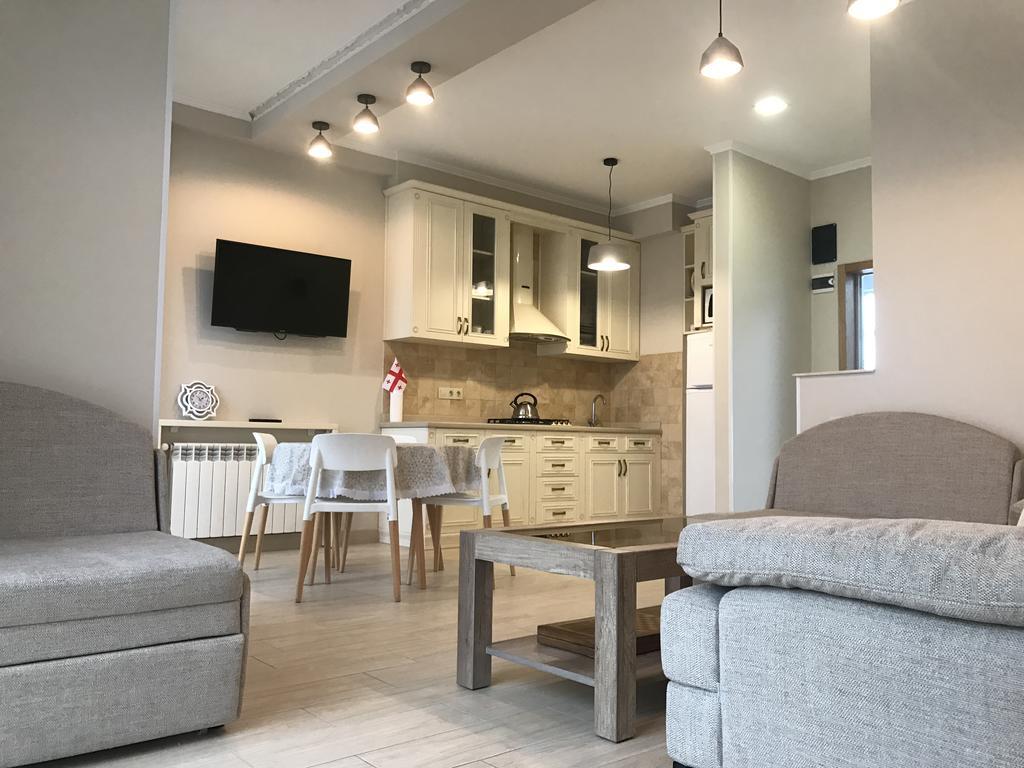 באטומי Piazza Apartment מראה חיצוני תמונה