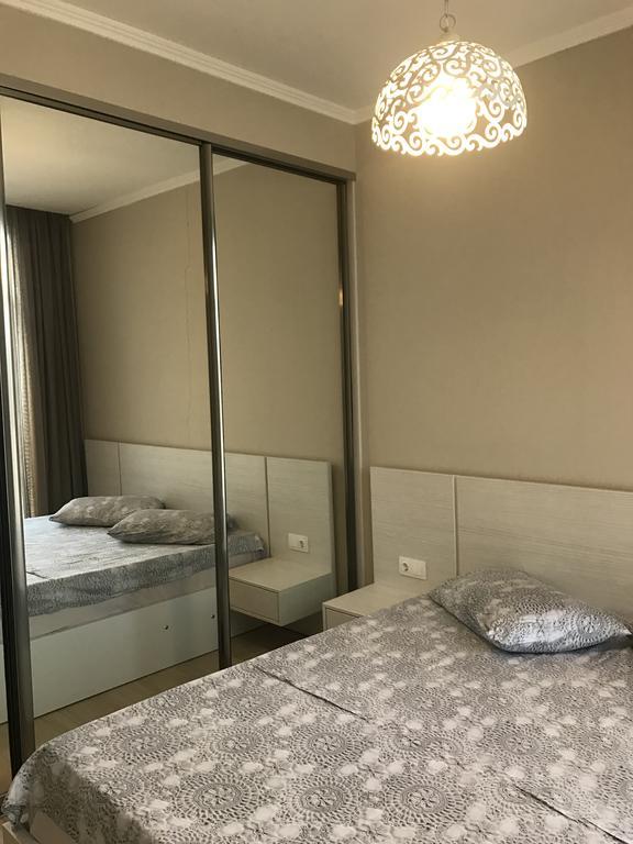 באטומי Piazza Apartment מראה חיצוני תמונה